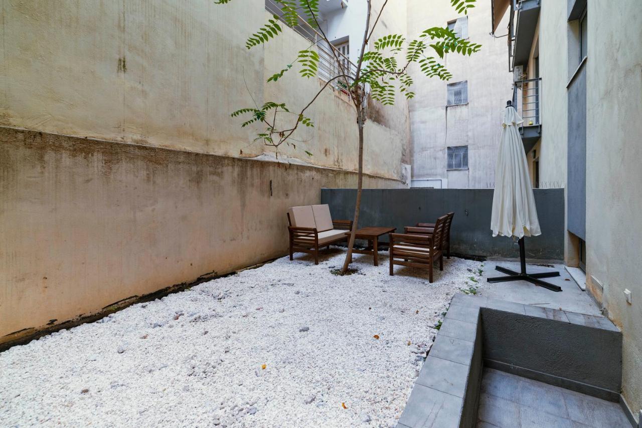 Ferienwohnung Lykabettus Gem With Yard And Parking Athen Exterior foto